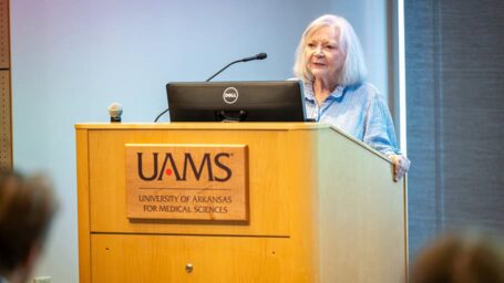 Sandy Rasmussen talks about her experiences with the SAINT Depression Therapy at a press conference at UAMS.